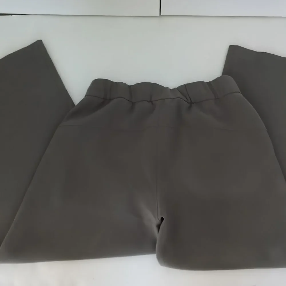 Lululemon On the fly wide leg pant